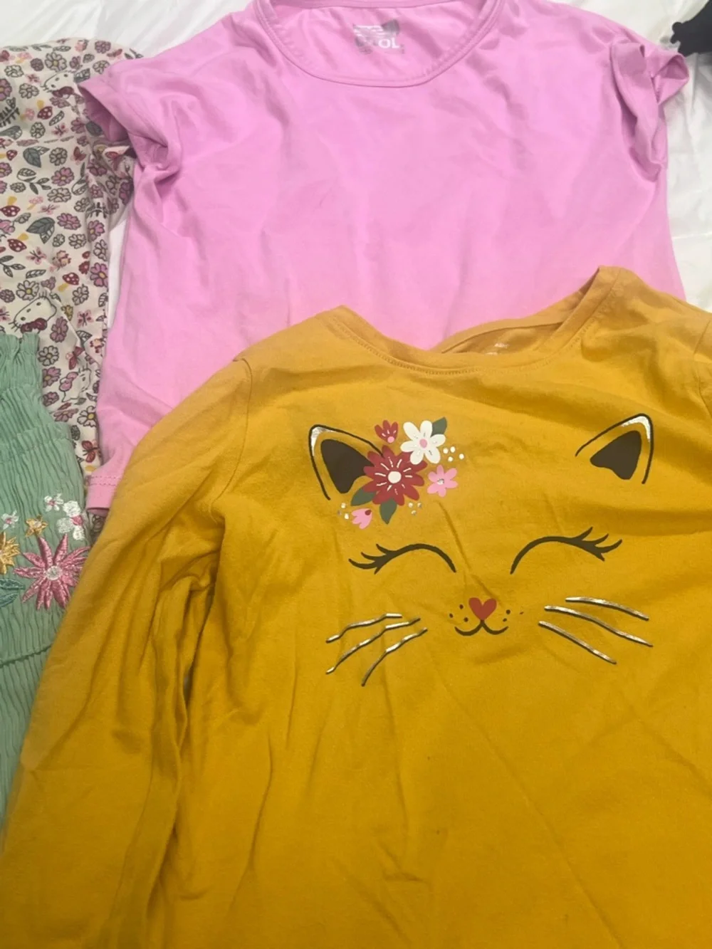 Girl's size 6 clothing bundle - Picture 5 of 7